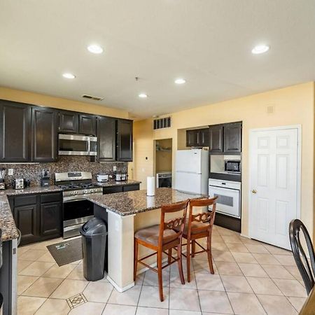 Family-Friendly 4Br Home - Spacious - Great Location Fontana Esterno foto
